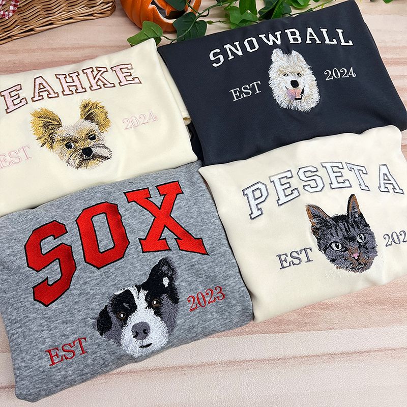 Custom geborduurde sweaters met dierenportrette