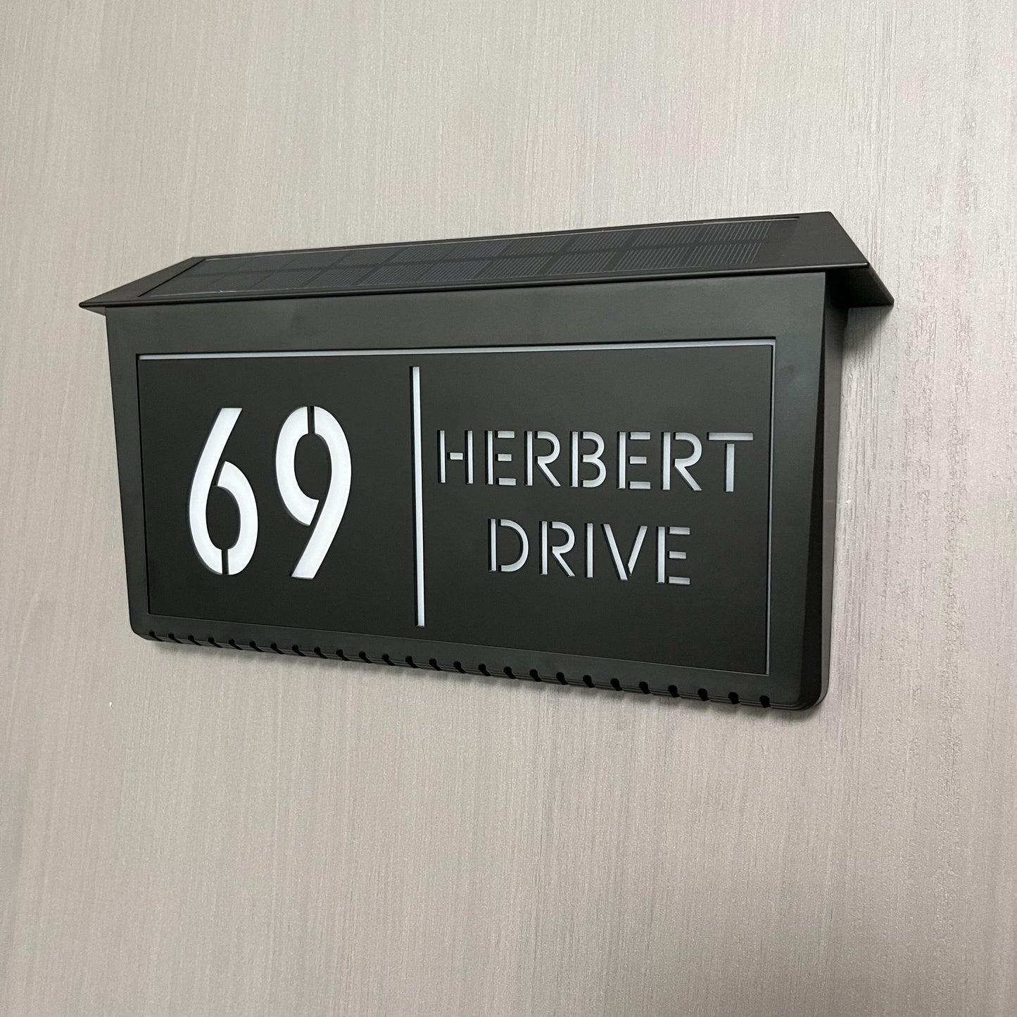 Aangepaste Solar LED Backlit Huisnummer Sign