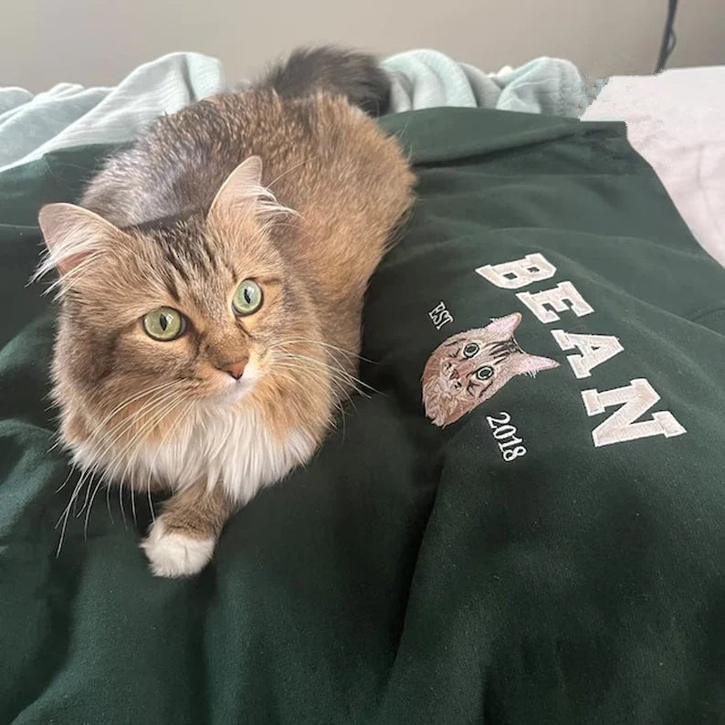 Custom geborduurde sweaters met dierenportrette