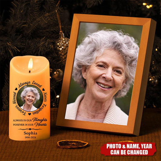 Custom Photo Always In Our Thoughts - Herdenking Gepersonaliseerde Custom LED Kaars - Kerstcadeau, Medeleven Cadeau voor Familieleden